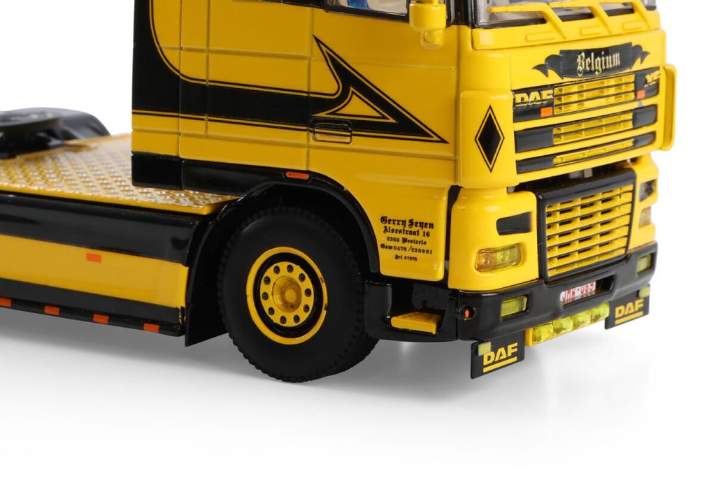 g-seyen-daf-xf95-super-space-cab-4x2 (9)