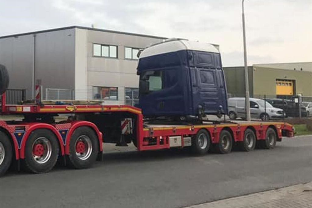 mcfadyens-scania-r6-topline-8x4-semi-lo (2)