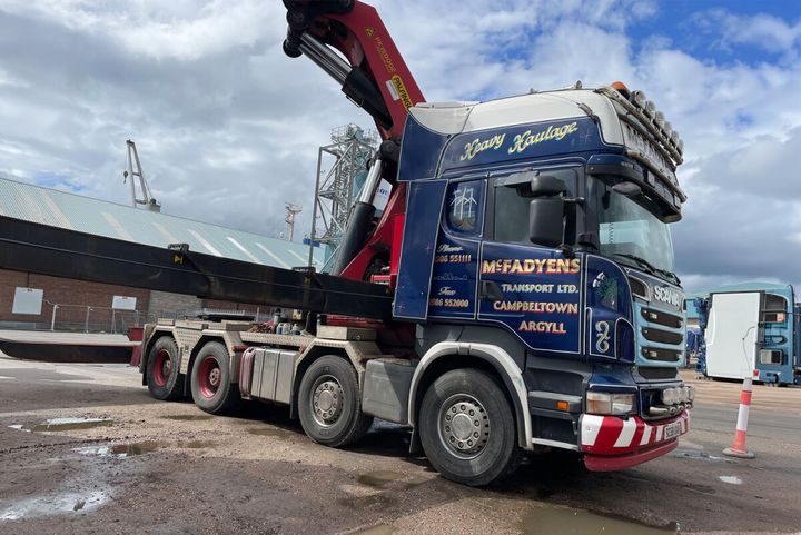 mcfadyens-scania-r6-topline-8x4-semi-lo (1)