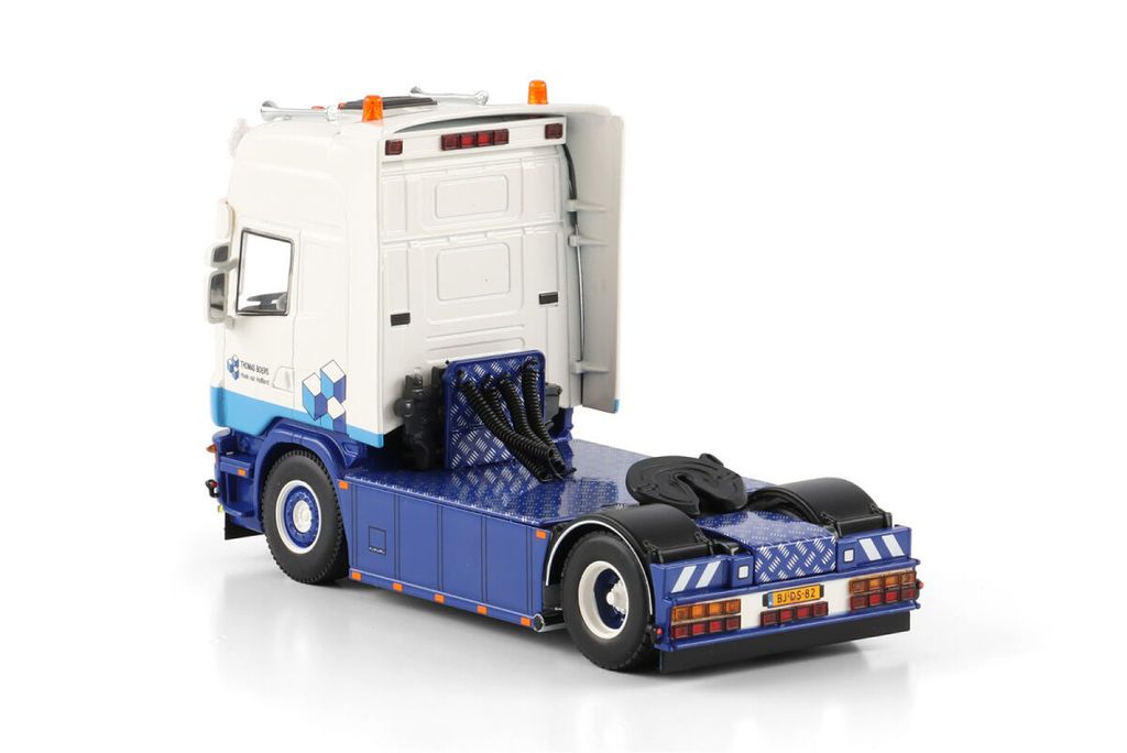 thomas-boers-scania-4-series-topline-4x (2)