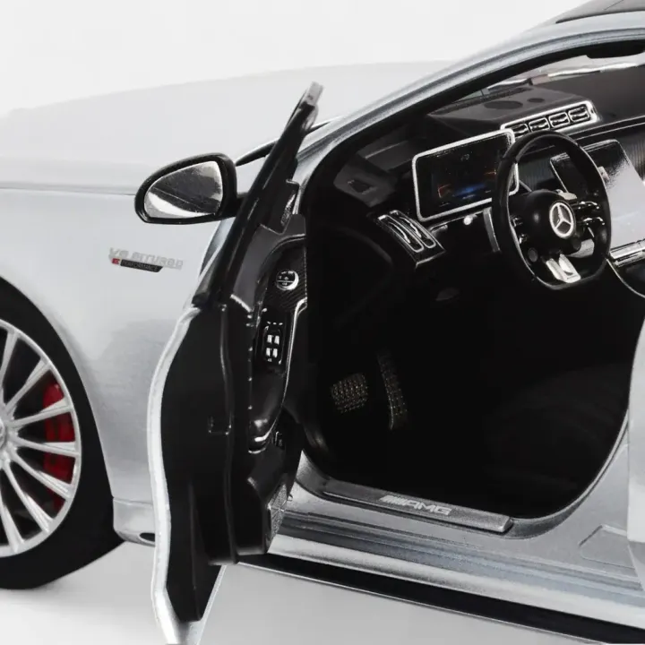 1116-55_Mercedes-AMG_S_63_Detailbild_1