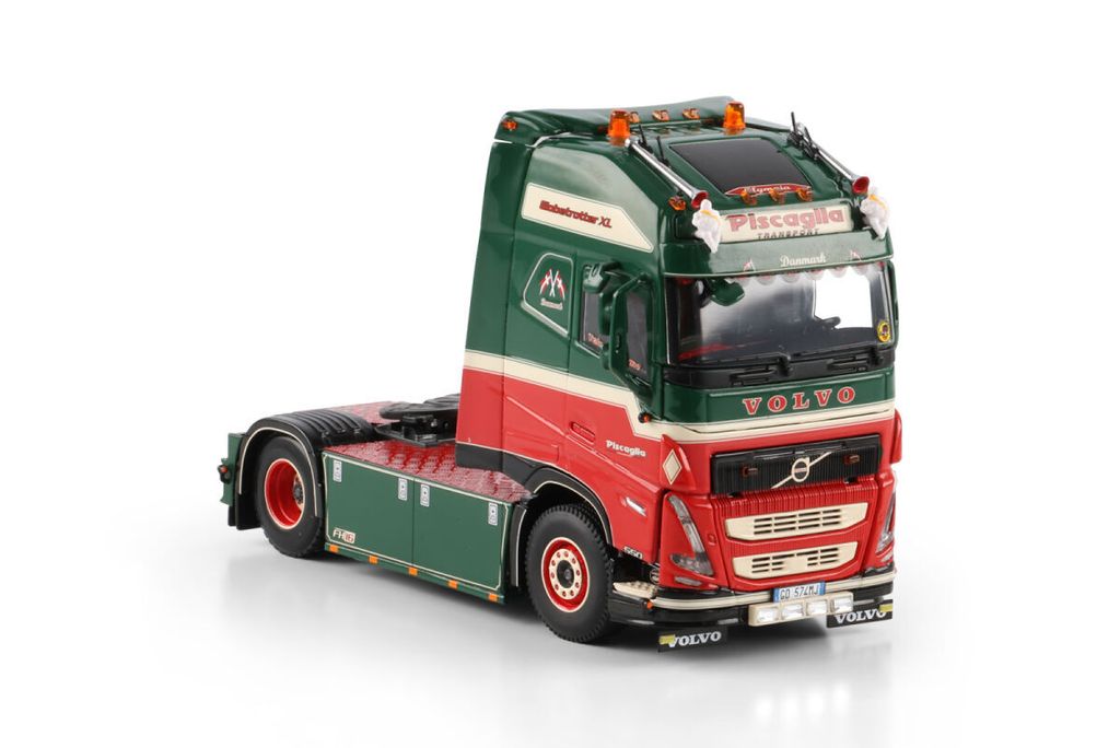 piscaglia-volvo-fh5-globetrotter-xl-4x2 (3)