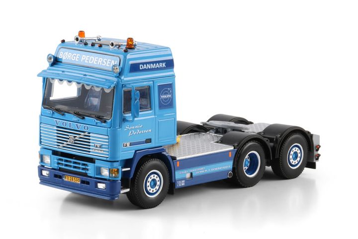 sonnie-pedersen-volvo-f12-globetrotter