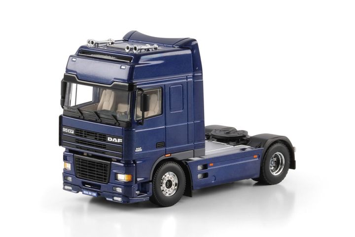 premium-line-daf-95xf-super-space-cab-4
