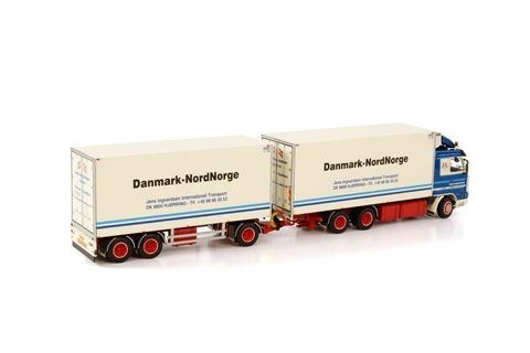 jens-invardsen-scania-3-series-streamli (1)