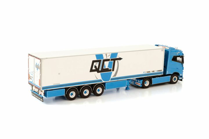 qc-transport-volvo-fh4-globetrotter-4x2 (1)