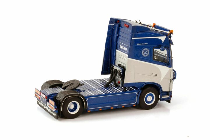 vekemans-en-zonen-volvo-fh4-globetrotte (1)