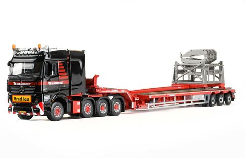 mammoet-mb-actros-8x4-with-nooteboom-super-wing-carrier