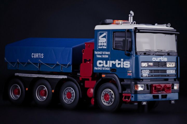 sarens-curtis-daf95-8x4-with-ballastbox (1)