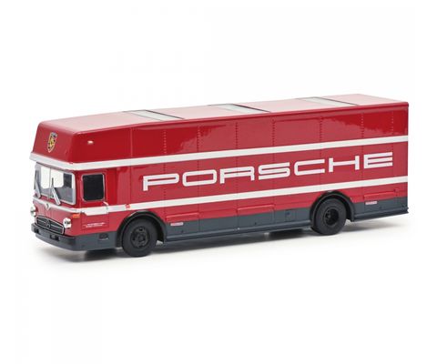 race-transporter-porsche-1-64-452026100-en_01
