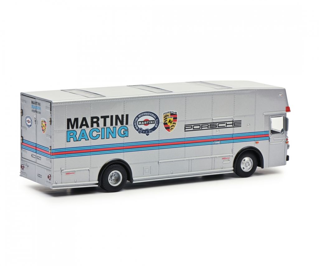 race-transporter-martini-1-64-452027400-en_02