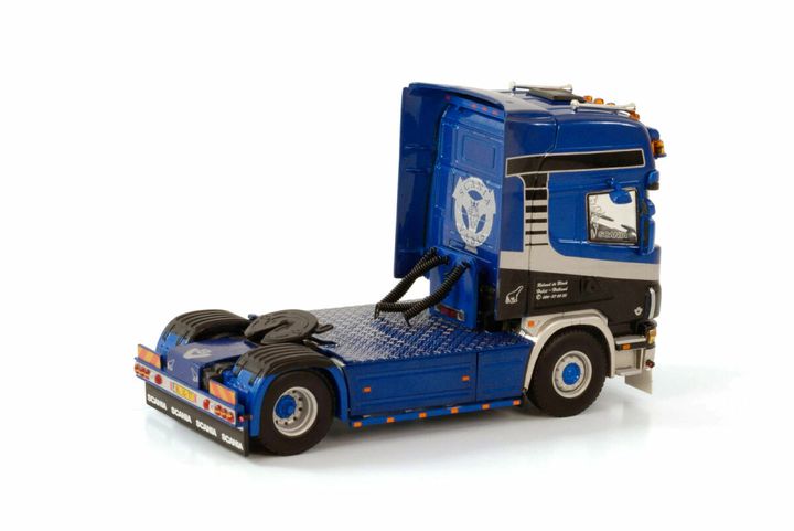 roland-de-block-scania-r4-topline-4x2 (1)