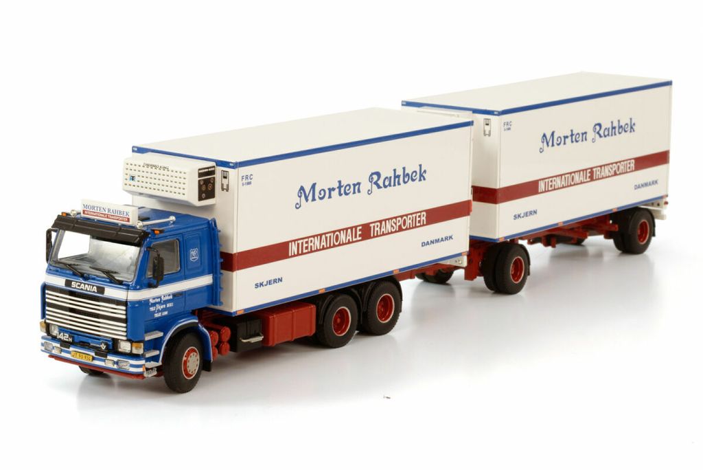 morten-rahbek-scania-2-series-6x2-tag-a (2)