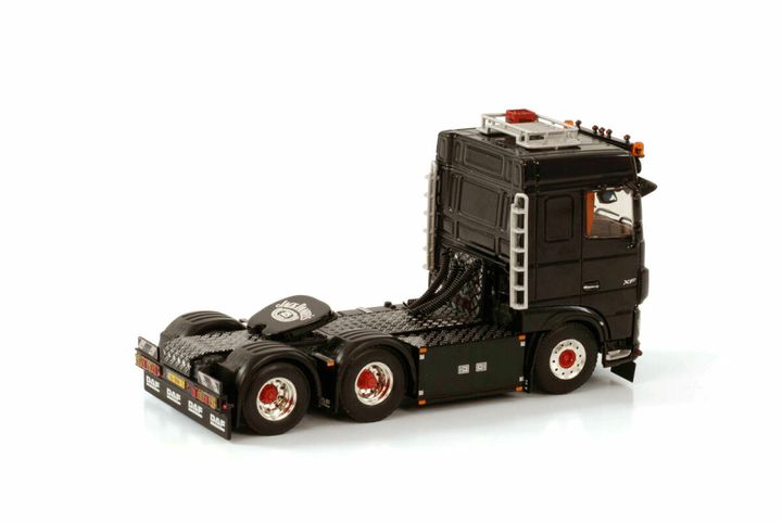 wesley-romme-daf-xf-space-cab-my2017-6x (1)