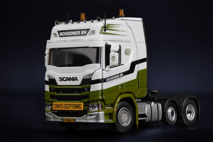 schoones-caravan-transport