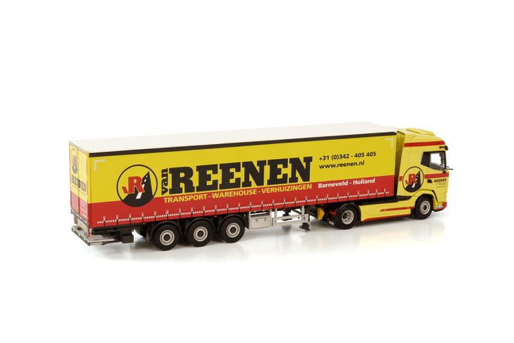 van-reenen-daf-xg-4x2-curtainside-trail (1)