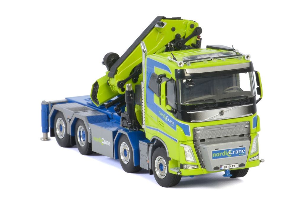 NORDIC CRANE NORD; VOLVO FH 4 SLEEPER CAB 8X2 TAG AXLE FASSI 1100