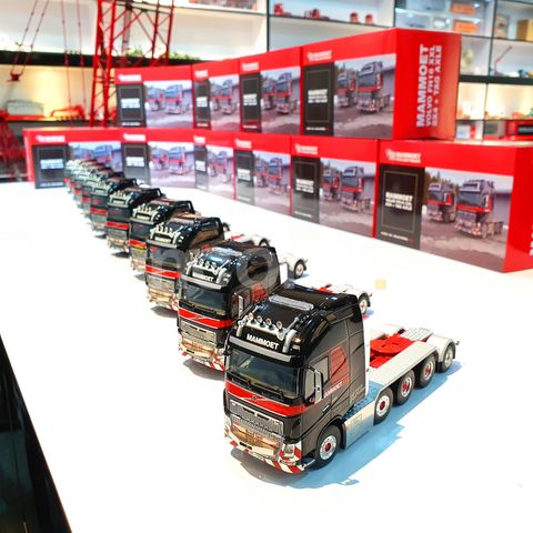 MAMMOET VOLVO FH16 GLOBETROTTER XXL 8X4 + TAGAXLE – Inconst