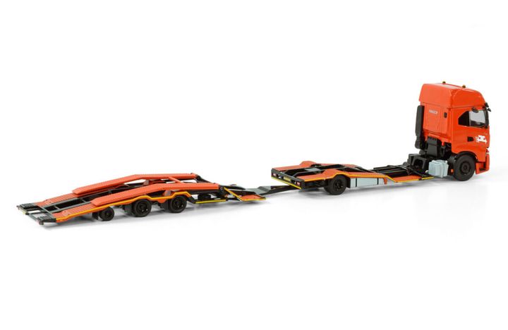 de-rooy-iveco-s-way-as-high-riged-truck (1)