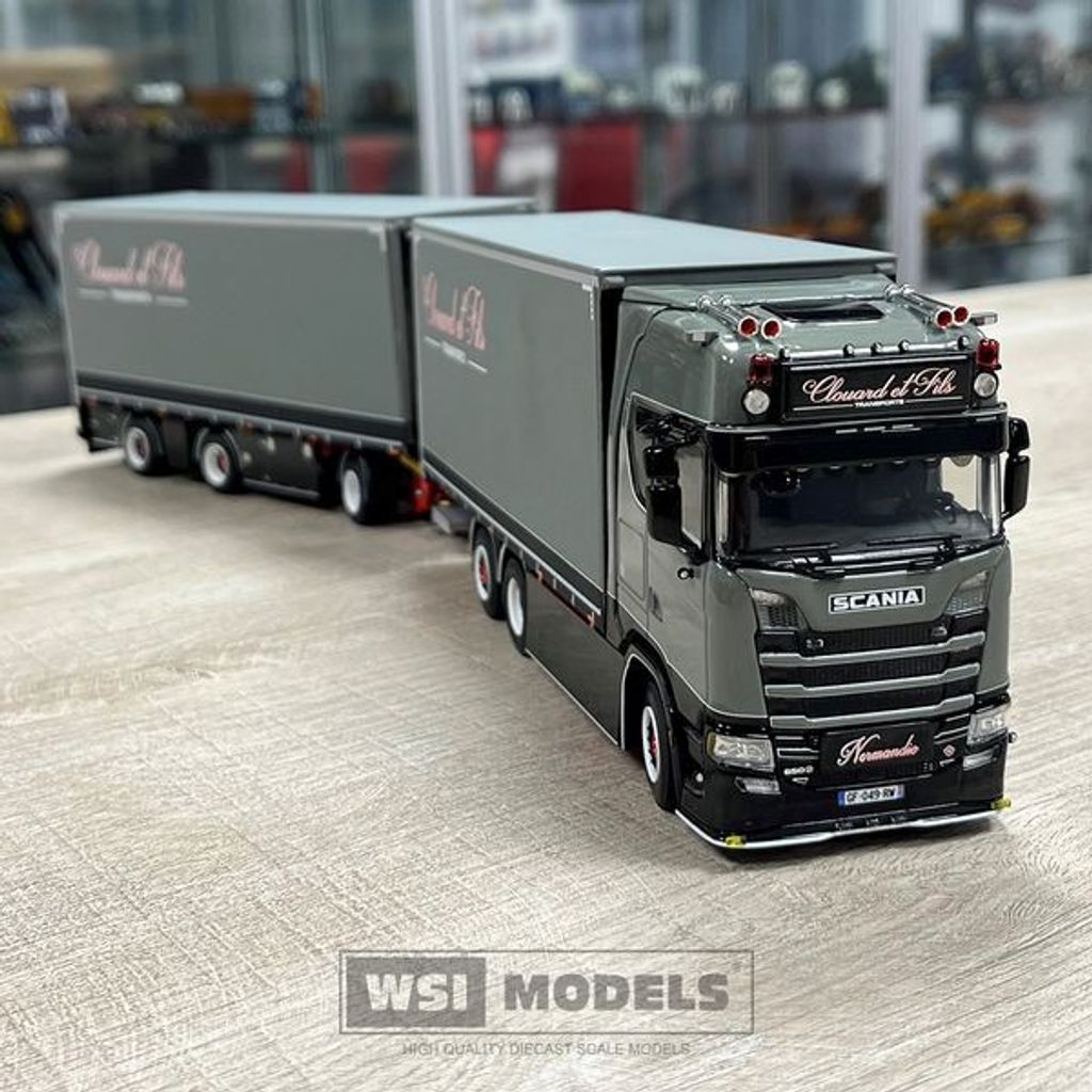 CLOUARD ET FILS; SCANIA S HIGHLINE CS20H 6X2 TAG AXLE RIGED CLOUARD ET FILS; SCANIA S HIGHLINE CS20H 6X2 TAG AXLE RIGED