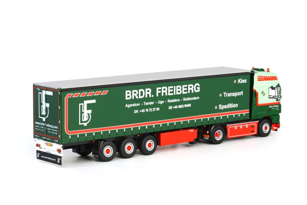 brdr-freiberg-daf-xf-105-4x2-schuifzeil (1)