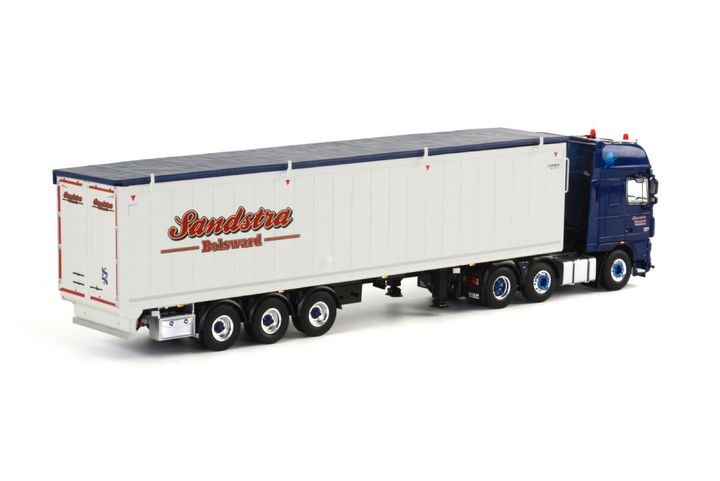 sandstra-bolsward-daf-xf105-cargofloor (1)