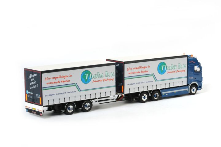 tholu-volvo-fh3-globetrotter-wipkar (1)