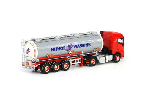 nijwa-volvo-fh4-gl-4x2-tanktrailer (1)