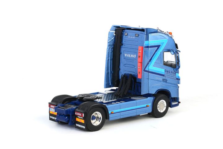 feik-volvo-fh4-globetrotter-xl-4x2 (1)