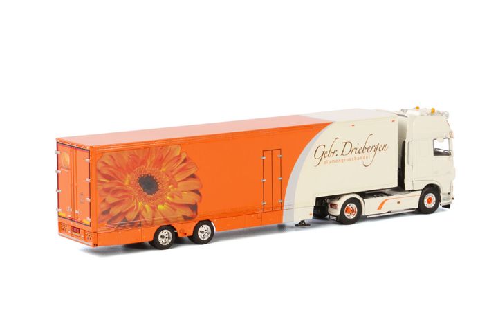 gebr-driebergen-daf-xf-super-space-cab (1)