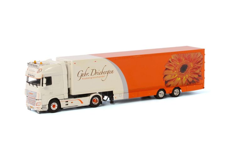 gebr-driebergen-daf-xf-super-space-cab
