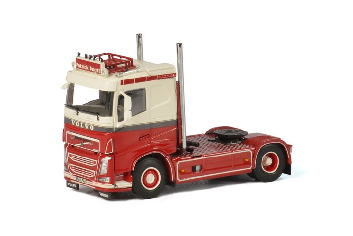 patrick-vogtt-volvo-fh4-sleepercab-4x2