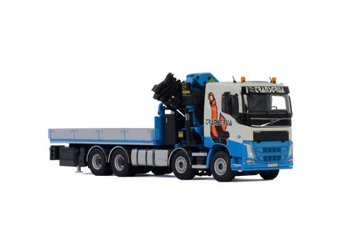 transgrua-volvo-fh4-sleeper-cab-8x4-rig (2)