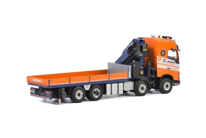 weiland-volvo-fh4-globetrotter-8x2-tag (1)