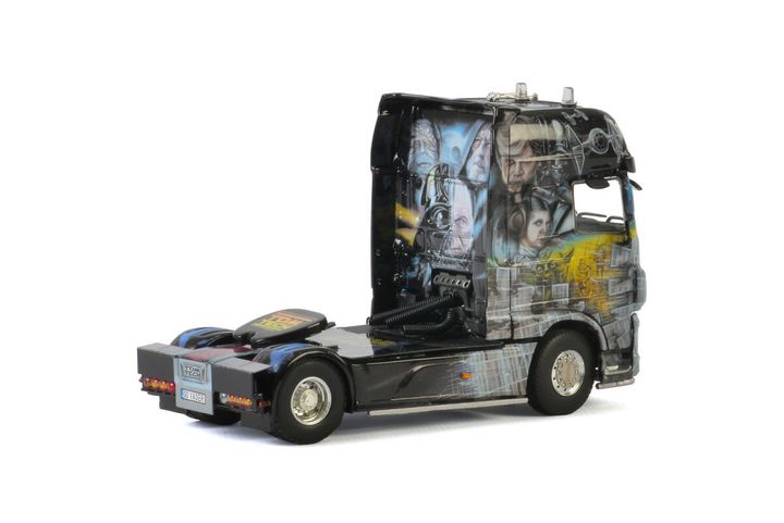 tom-tech-daf-xf-super-space-cab-4x2 (1)