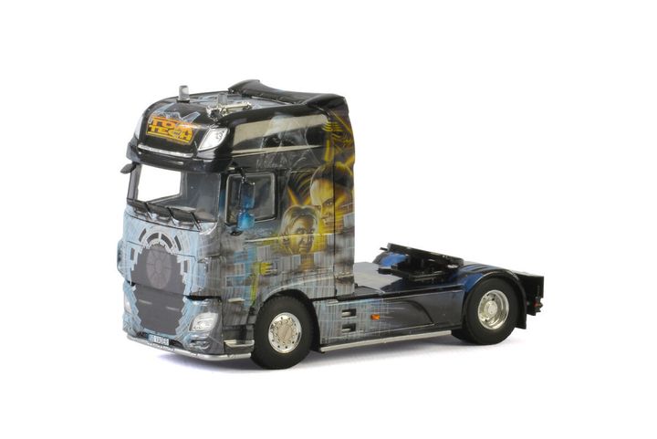 tom-tech-daf-xf-super-space-cab-4x2