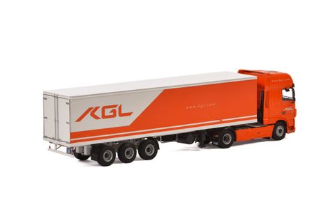 kgl-holding-daf-xf-super-space-cab-4x2 (1)