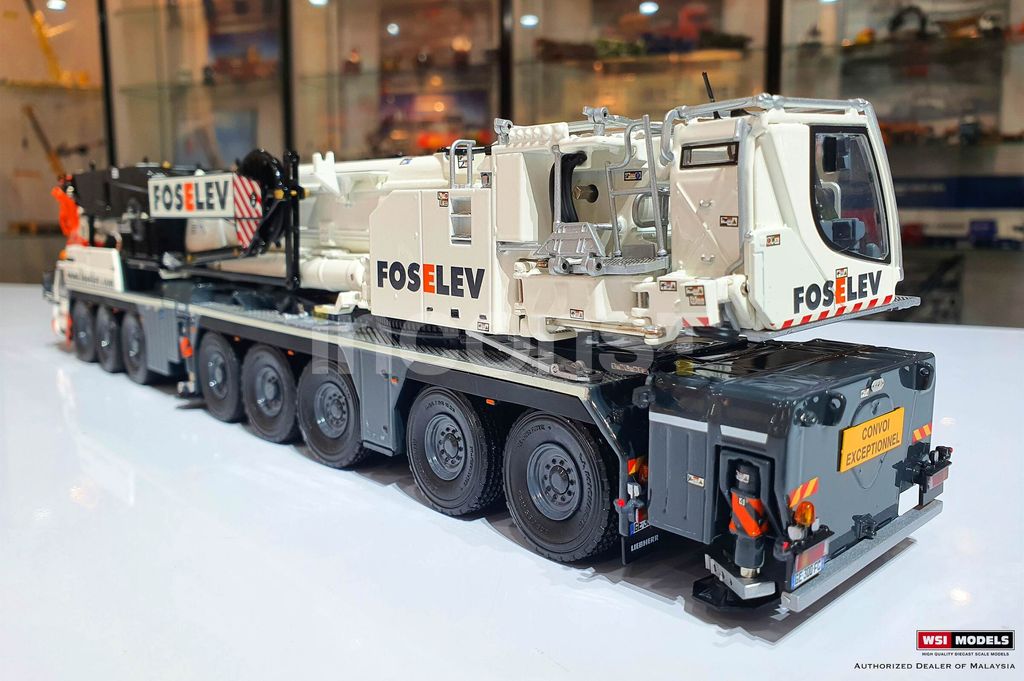 FOSELEV; LIEBHERR LTM 1650-8.1