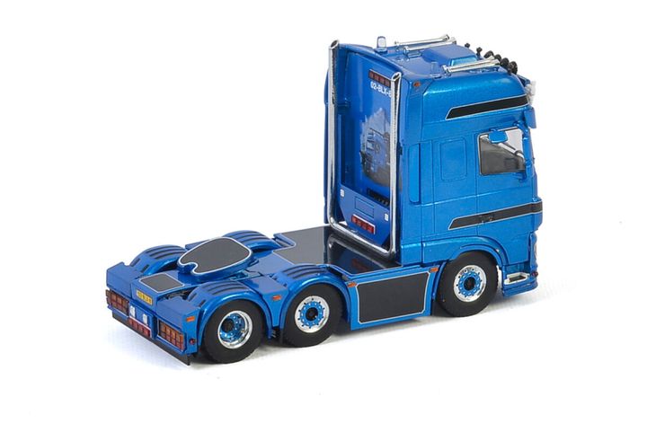 verdegaal-daf-xf-super-space-cab-my2017 (4)