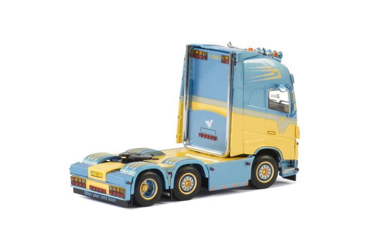 de-witte-nat-volvo-fh-4-globetr-xl-6x2 (1)