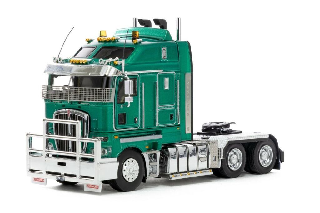 drake-kenworth-k200-2-8-meter-fat-cab-m