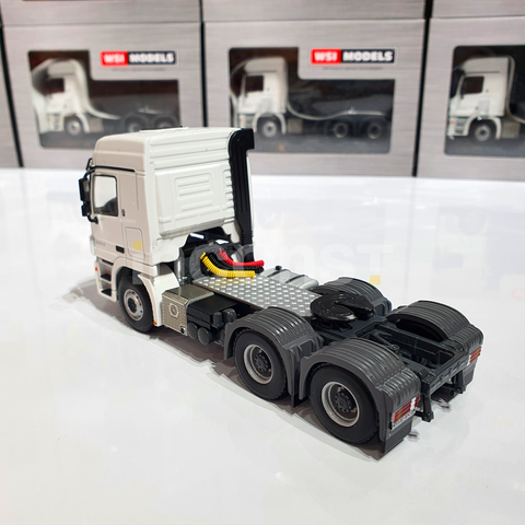 SHIYUNLAI; MERCEDES-BENZ ACTROS MP3 L 6X4 (EXCLUSIVE: 02 SHIYUNLAI; MERCEDES-BENZ ACTROS MP3 L 6X4 (EXCLUSIVE: 02