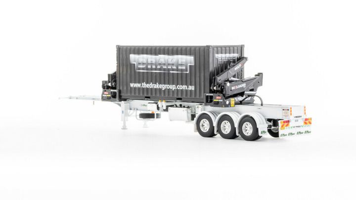 drake-boxloader-white-20ft-drake-cont (2)