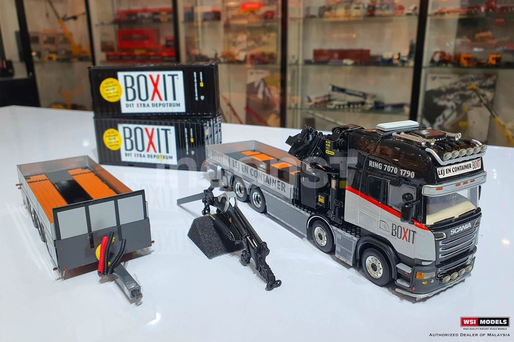 BOXIT; SCANIA R6 STREAMLINE TOPLINE 8X2 TAG AXLE RIGED FLAT BOXIT; SCANIA R6 STREAMLINE TOPLINE 8X2 TAG AXLE RIGED FLAT