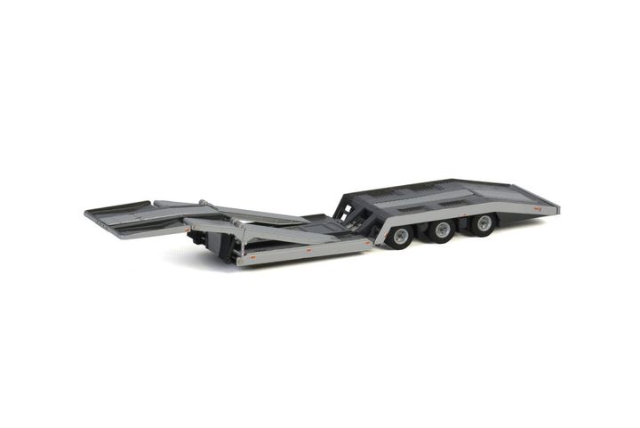 premium-line-truck-transporter-3-axle