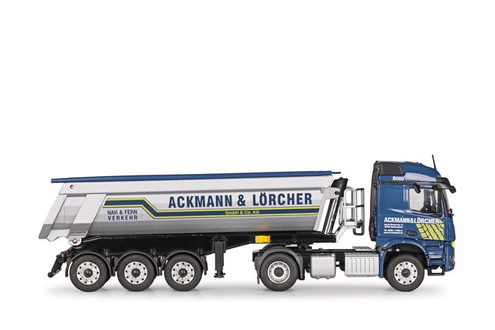 78231-03-Ackmann-L-rcher-rechts