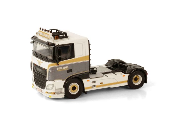 peda-lines-daf-xf-comfort-cab-my2017-4x