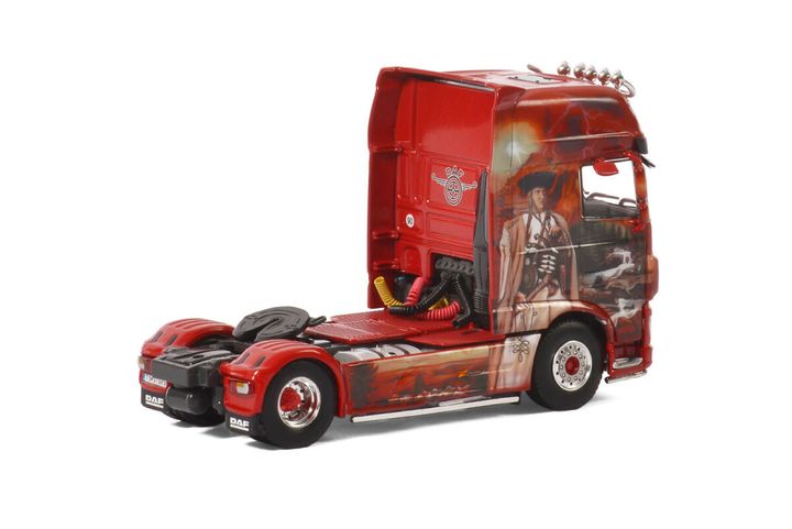 starek-daf-xf-super-space-cab-4x2 (1)