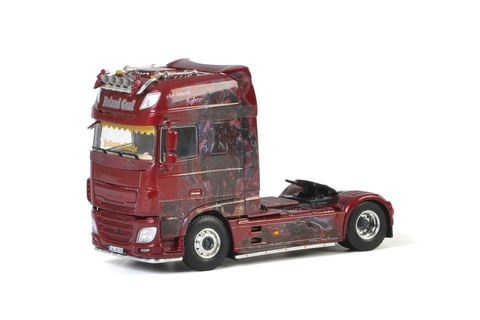 roland-graf-daf-xf-super-space-cab-4x2-1