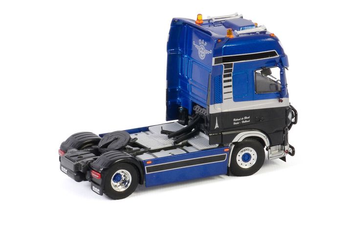 roland-de-block-daf-xf-super-space-cab (1)